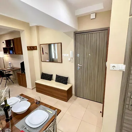 アパート Elegant, Modern & Quiet Flat, Location テッサロニキ