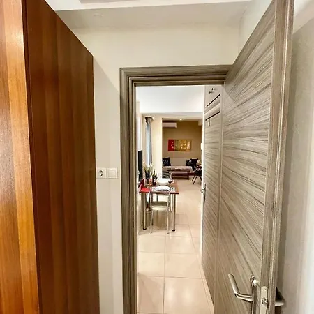 Elegant, Modern & Quiet Flat, Location アパート テッサロニキ